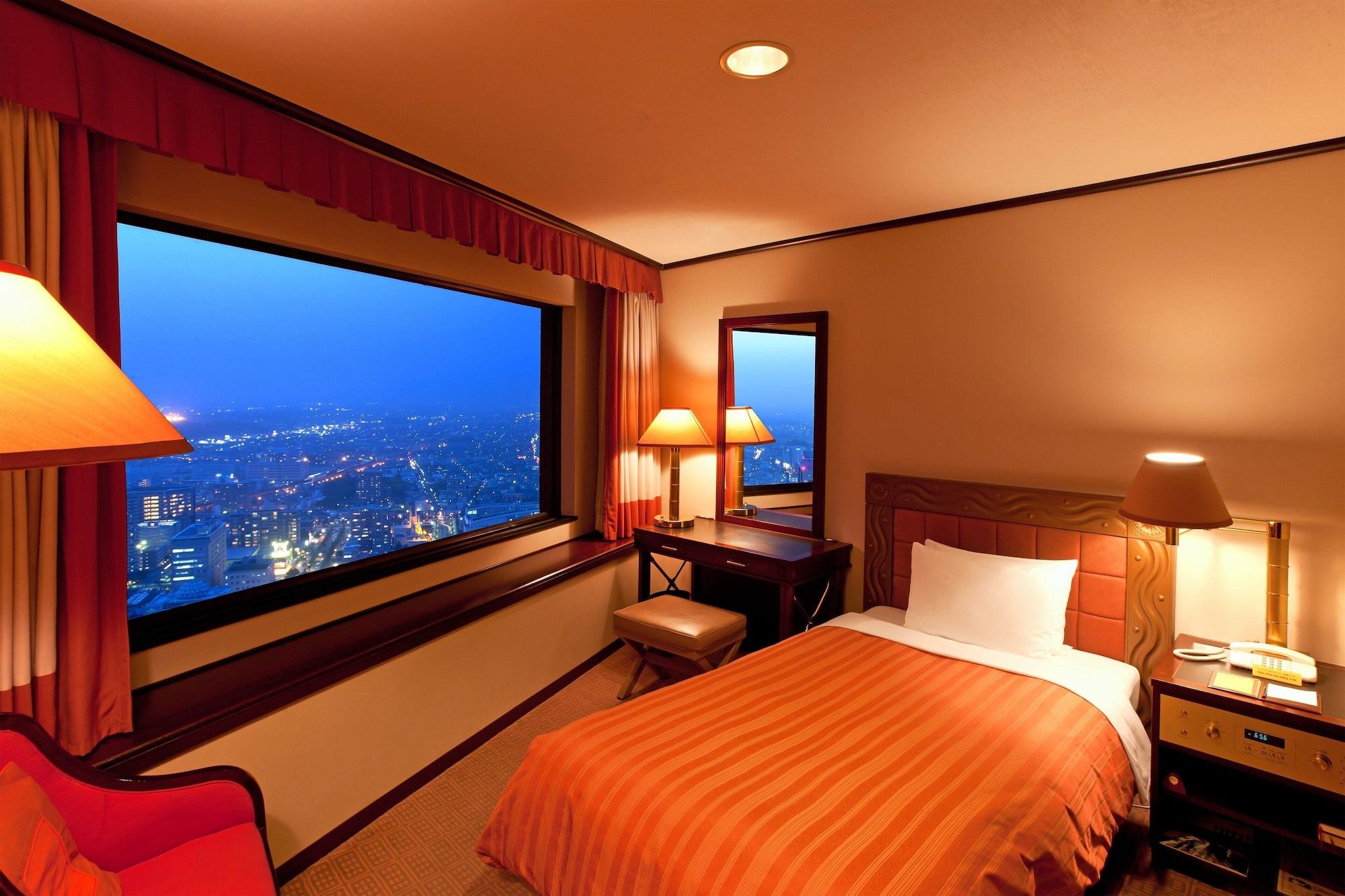Okura Act City Hamamatsu Eksteriør billede A room at the hotel